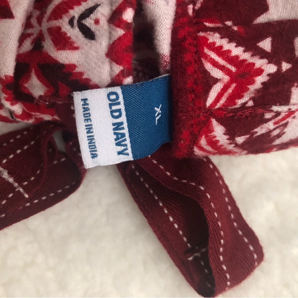 Old Navy Christmas pj pants - Picture 3 of 3